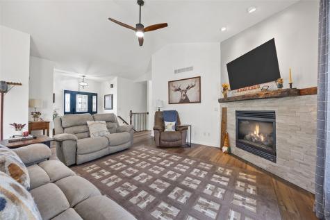 428 Holt Street Anamosa IA 52205