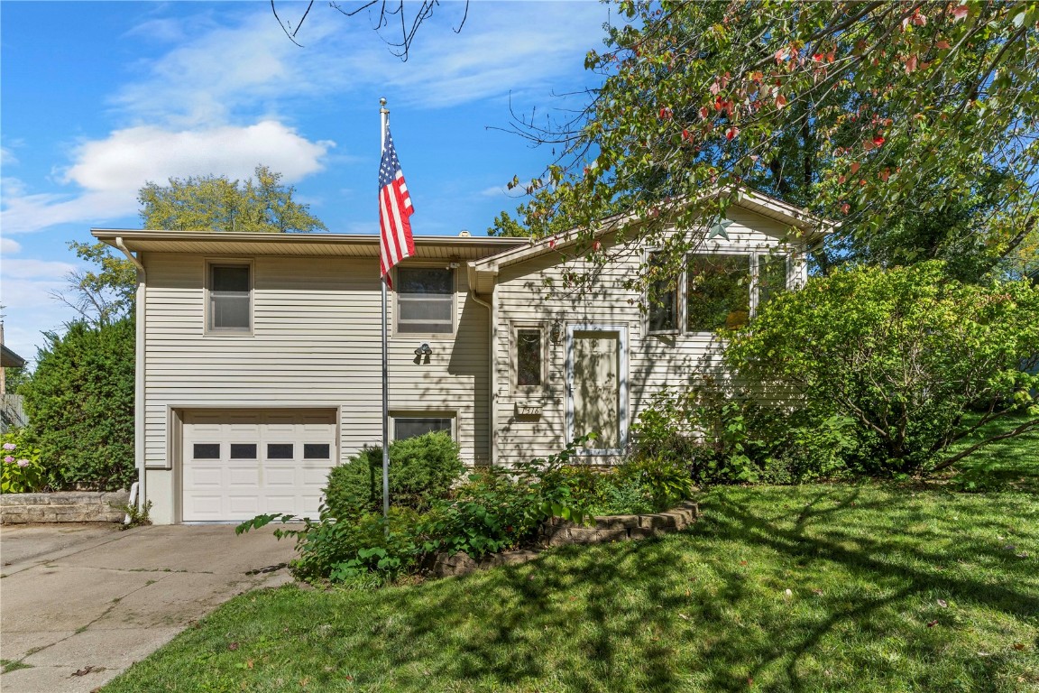 1316 Tracy Lane Iowa City IA 52240