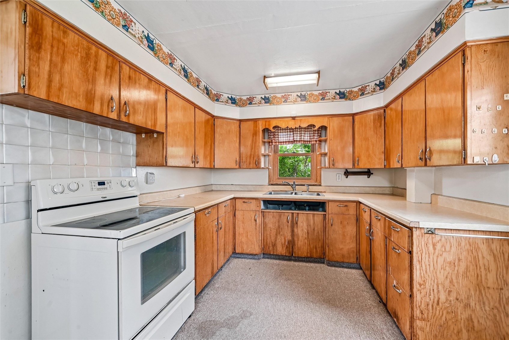 203 S Main Street Onslow IA 52321
