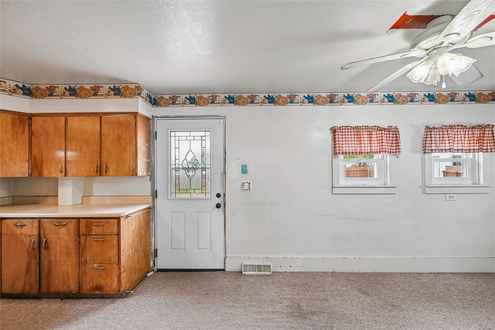 203 S Main Street Onslow IA 52321