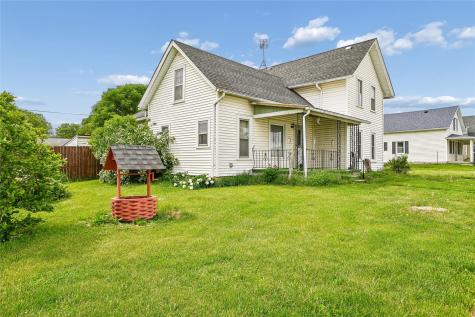 203 S Main Street Onslow IA 52321