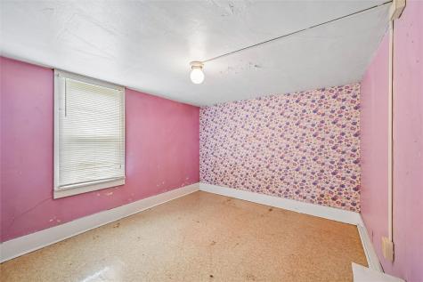 203 S Main Street Onslow IA 52321