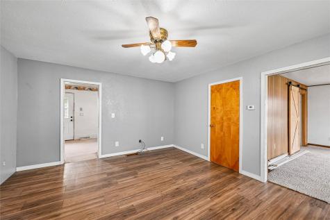 203 S Main Street Onslow IA 52321