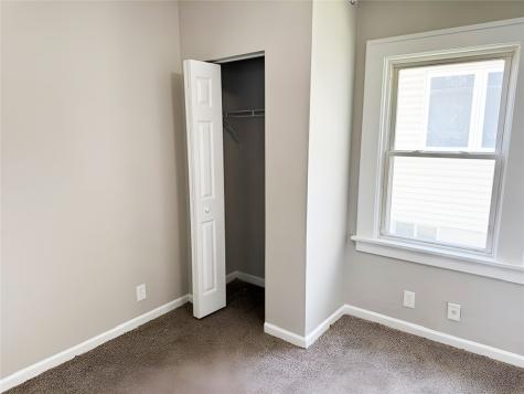 1822 Mount Vernon Road SE Cedar Rapids IA 52403