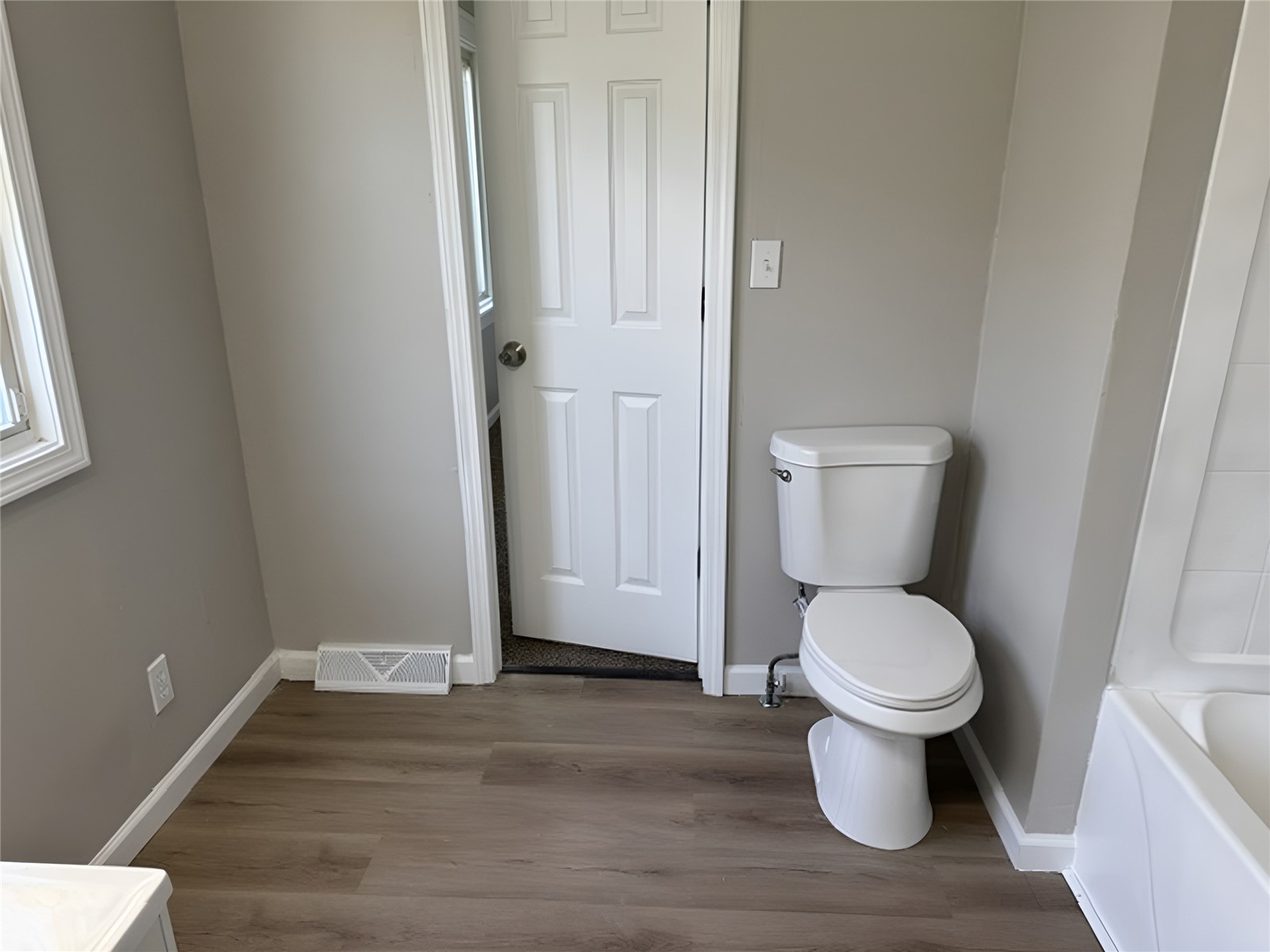 1822 Mount Vernon Road SE Cedar Rapids IA 52403