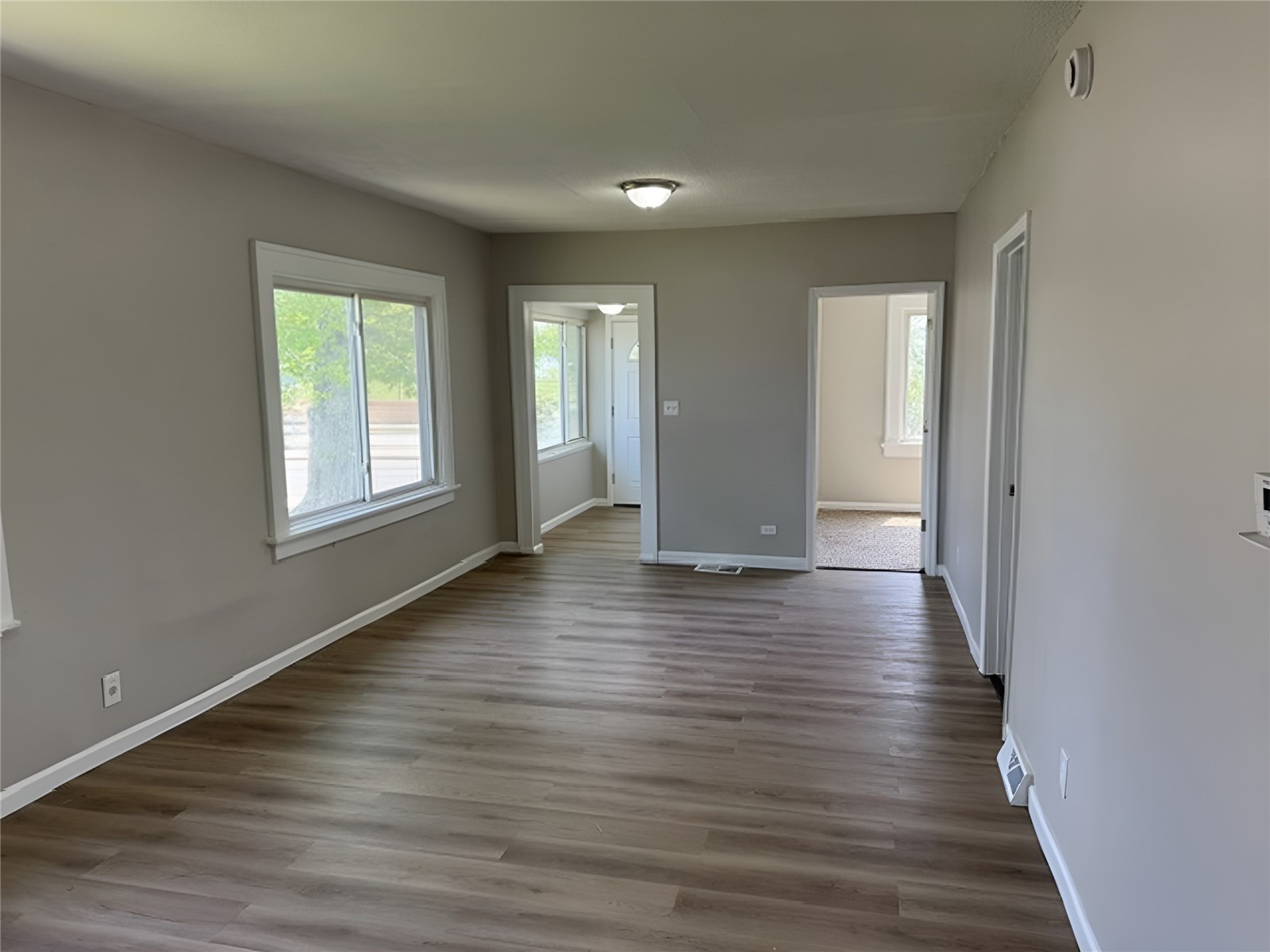 1822 Mount Vernon Road SE Cedar Rapids IA 52403