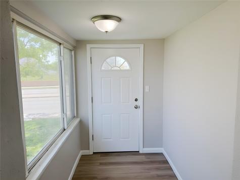 1822 Mount Vernon Road SE Cedar Rapids IA 52403