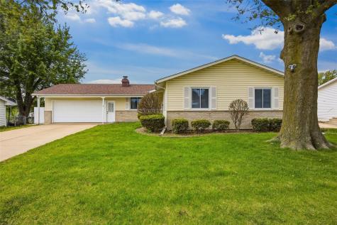 118 31st Street NW Cedar Rapids IA 52405