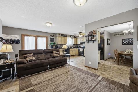 118 31st Street NW Cedar Rapids IA 52405