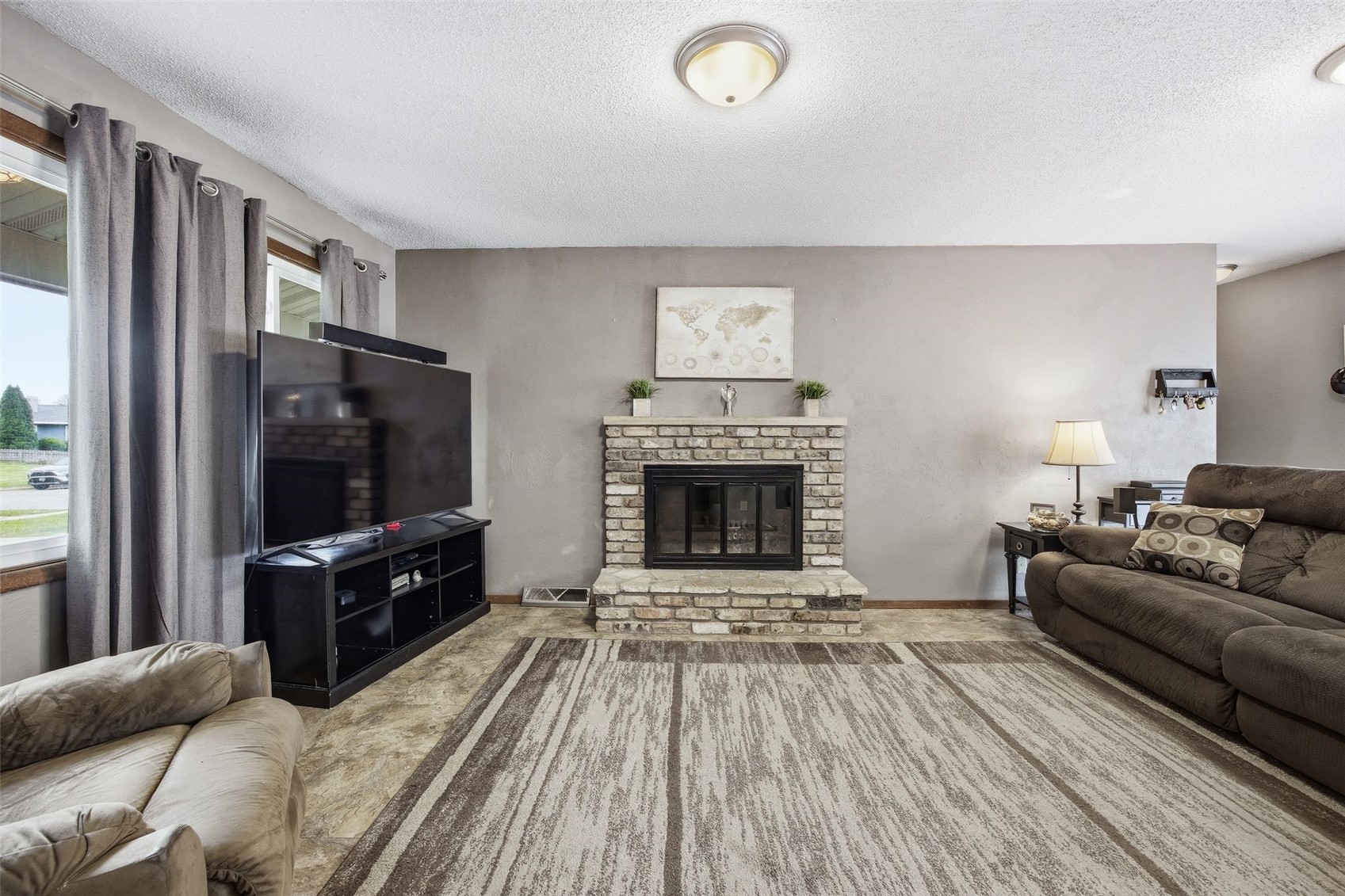118 31st Street NW Cedar Rapids IA 52405