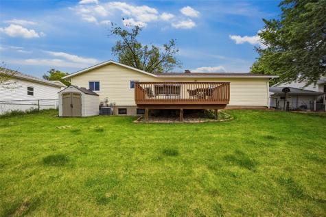 118 31st Street NW Cedar Rapids IA 52405