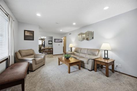 118 31st Street NW Cedar Rapids IA 52405