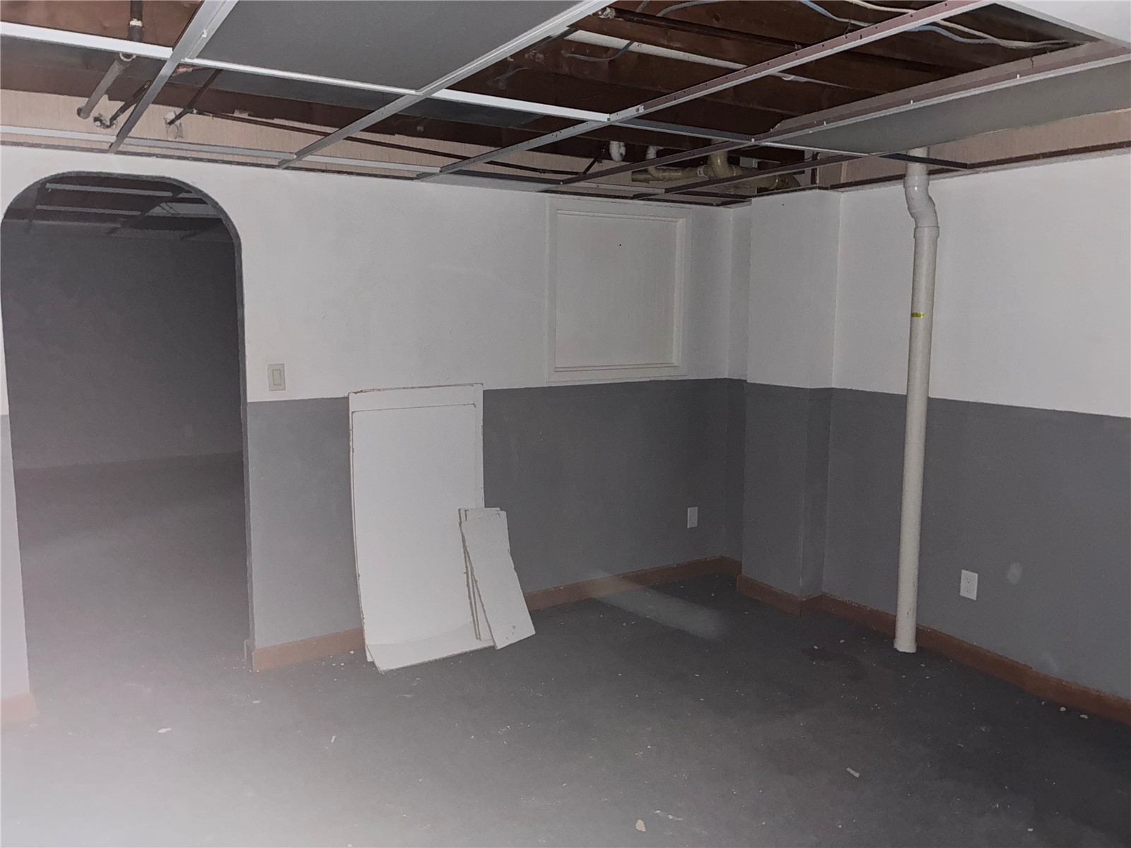 1122 E 3rd Street Vinton IA 52349