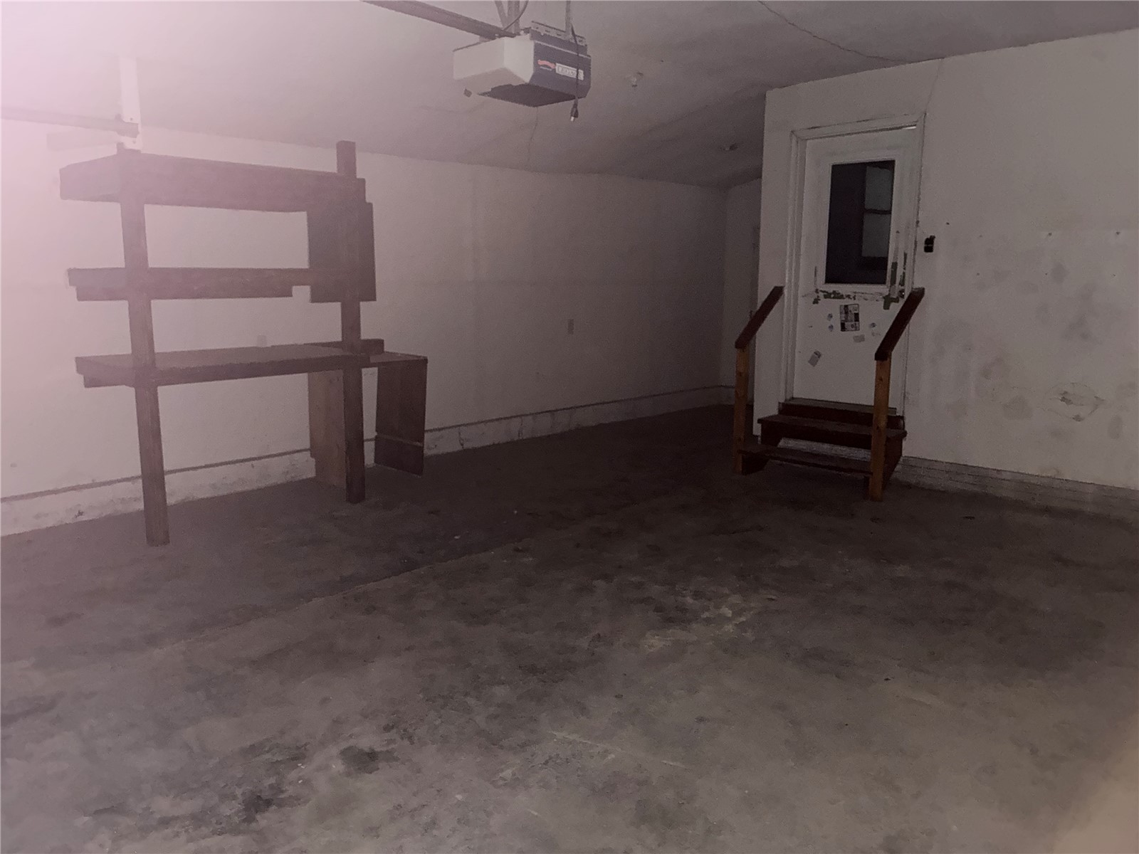 1122 E 3rd Street Vinton IA 52349