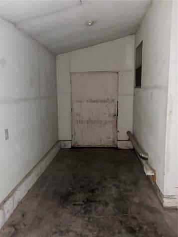 1122 E 3rd Street Vinton IA 52349