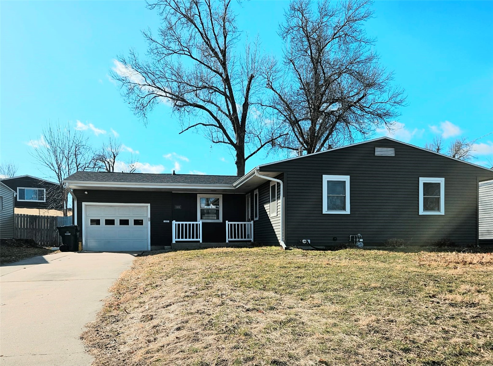 1103 30th Street Cedar Rapids IA 52403