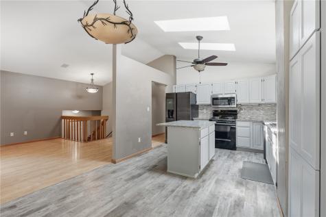 2230 Hazel Court Iowa City IA 52240