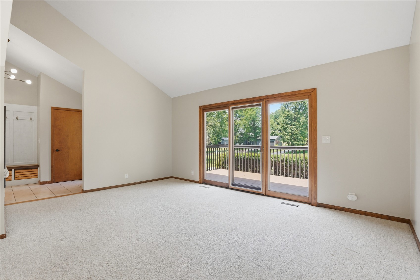 6211 Arapahoe Drive NE Cedar Rapids IA 52411