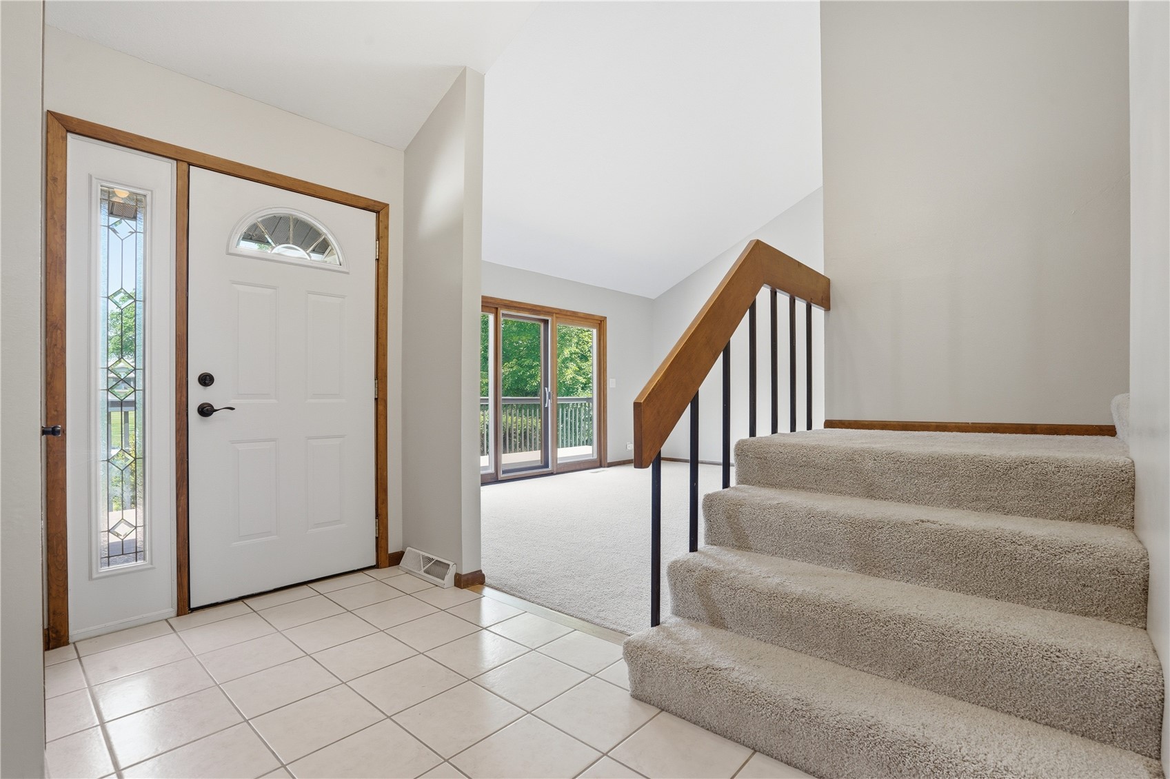 6211 Arapahoe Drive NE Cedar Rapids IA 52411