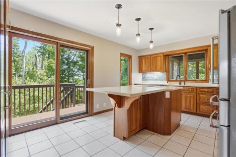 6211 Arapahoe Drive NE Cedar Rapids IA 52411