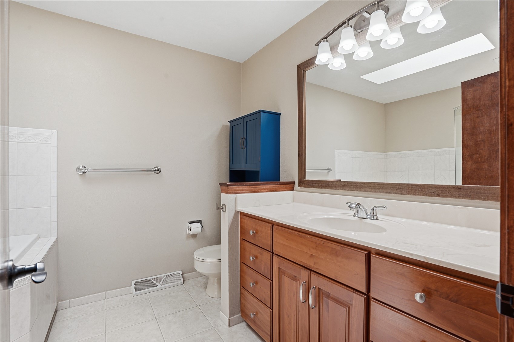 6211 Arapahoe Drive NE Cedar Rapids IA 52411