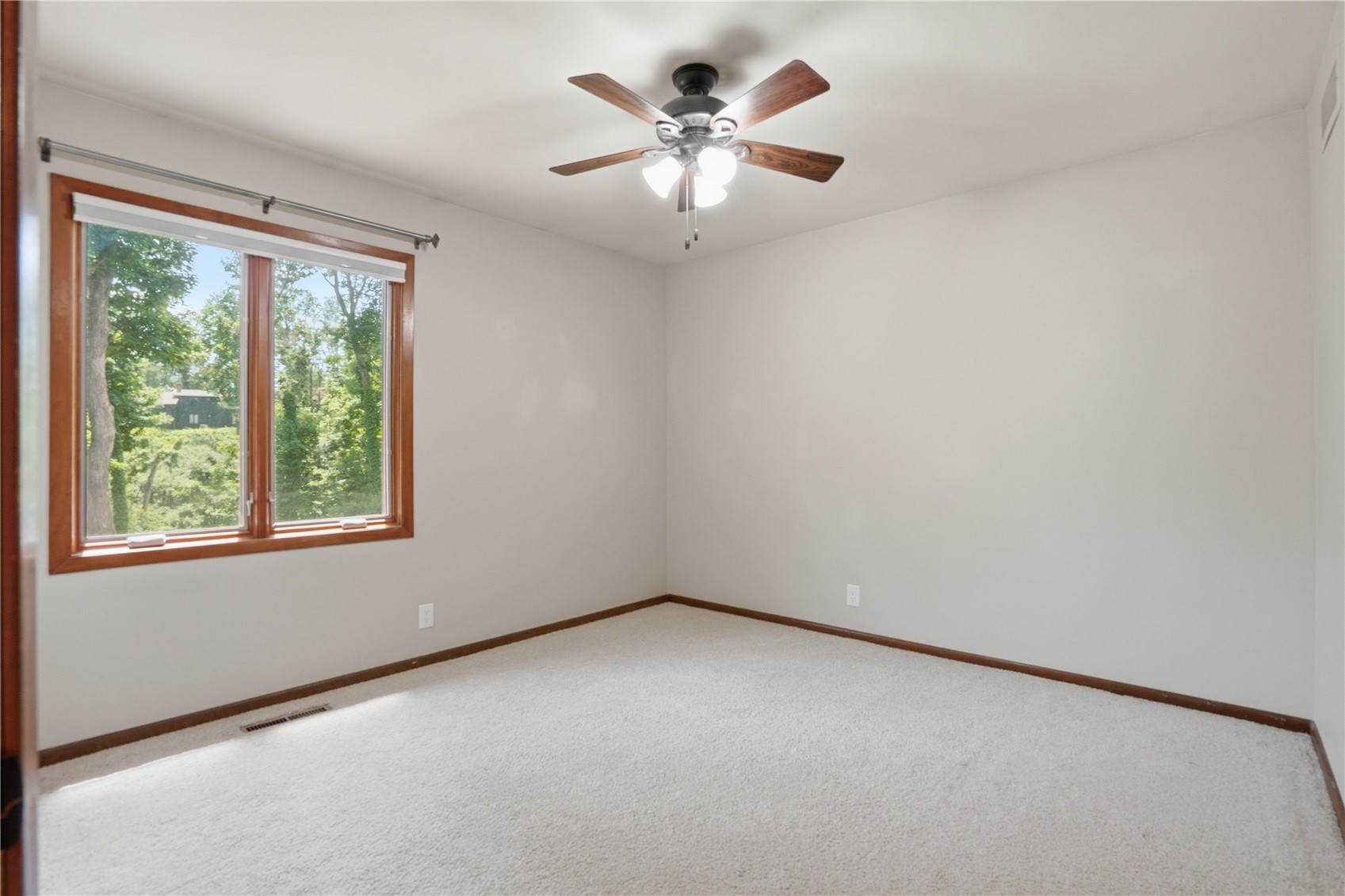 6211 Arapahoe Drive NE Cedar Rapids IA 52411