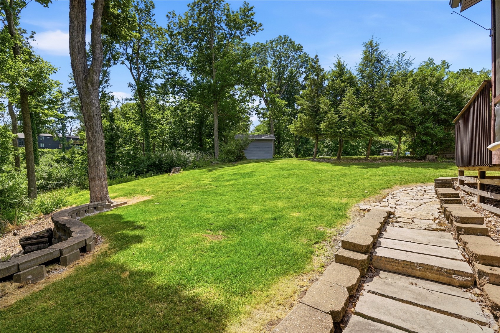 6211 Arapahoe Drive NE Cedar Rapids IA 52411