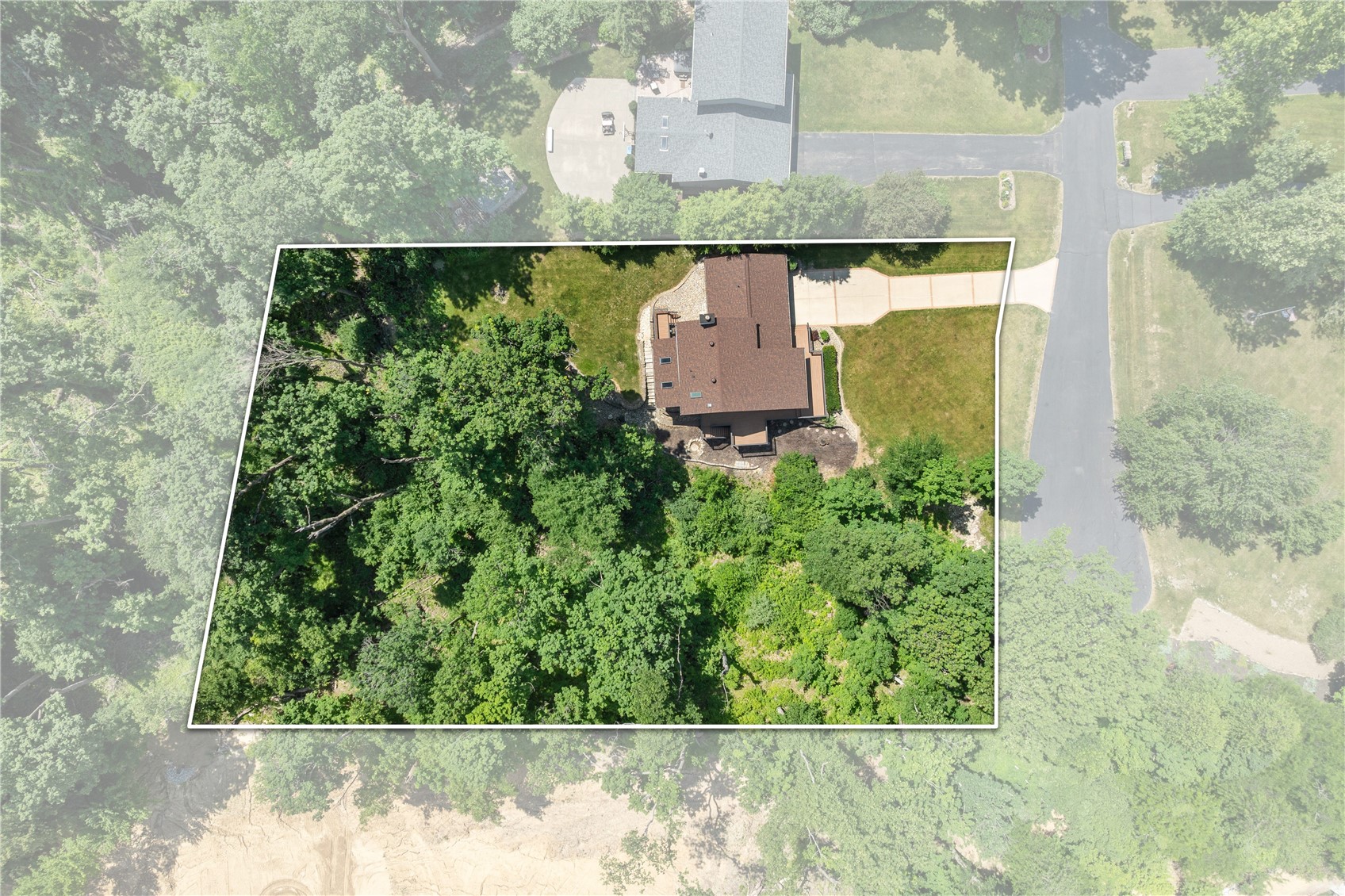 6211 Arapahoe Drive NE Cedar Rapids IA 52411