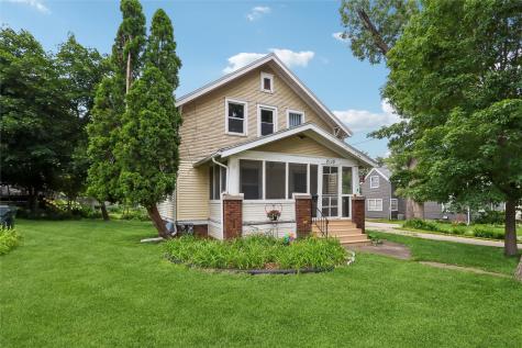 2610 2nd Avenue SE Cedar Rapids IA 52403