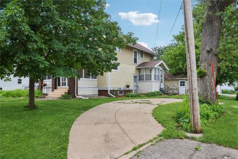 2610 2nd Avenue SE Cedar Rapids IA 52403
