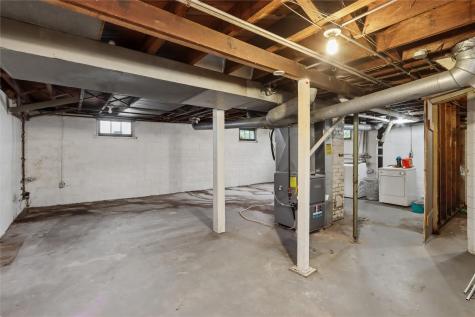2610 2nd Avenue SE Cedar Rapids IA 52403