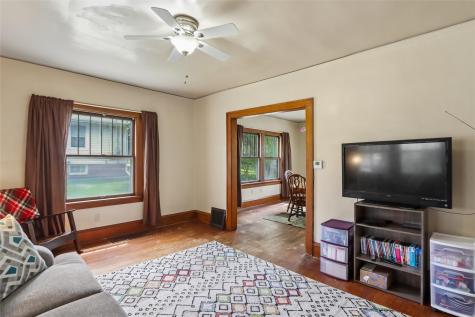 2610 2nd Avenue SE Cedar Rapids IA 52403