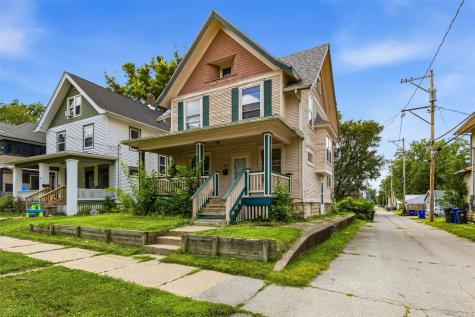 373 17th Street SE Cedar Rapids IA 52403