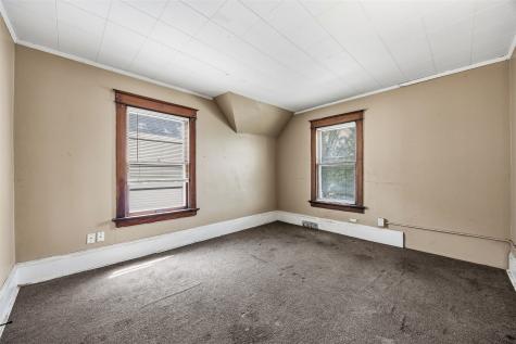 373 17th Street SE Cedar Rapids IA 52403