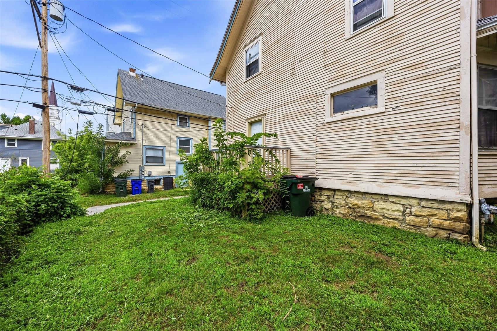 373 17th Street SE Cedar Rapids IA 52403