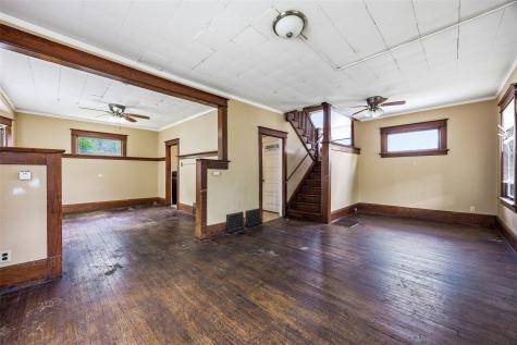 373 17th Street SE Cedar Rapids IA 52403