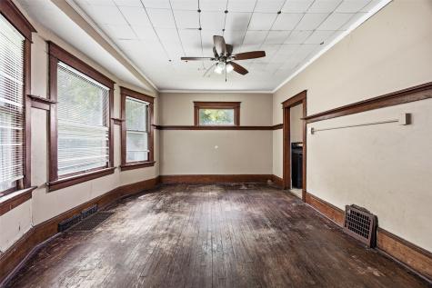 373 17th Street SE Cedar Rapids IA 52403
