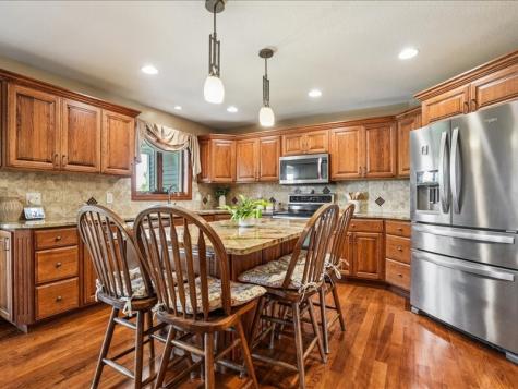115 Ridge Drive Fairfax IA 52228