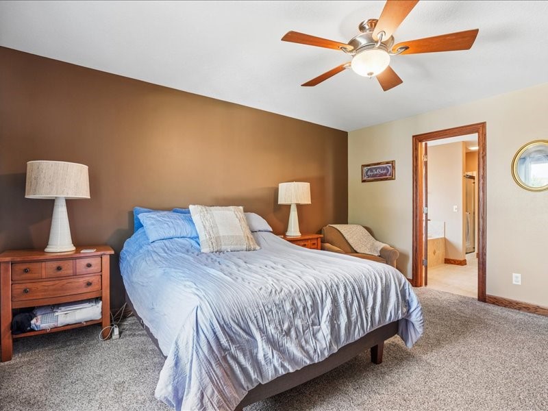 115 Ridge Drive Fairfax IA 52228