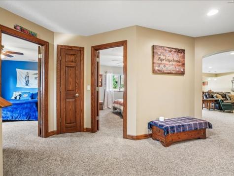 115 Ridge Drive Fairfax IA 52228