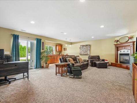 115 Ridge Drive Fairfax IA 52228