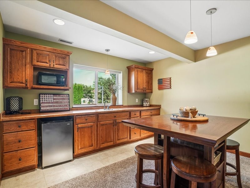 115 Ridge Drive Fairfax IA 52228