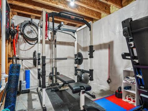 115 Ridge Drive Fairfax IA 52228