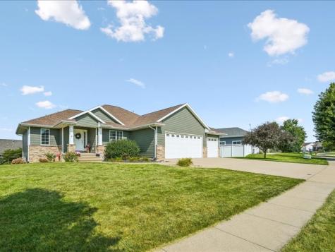 115 Ridge Drive Fairfax IA 52228