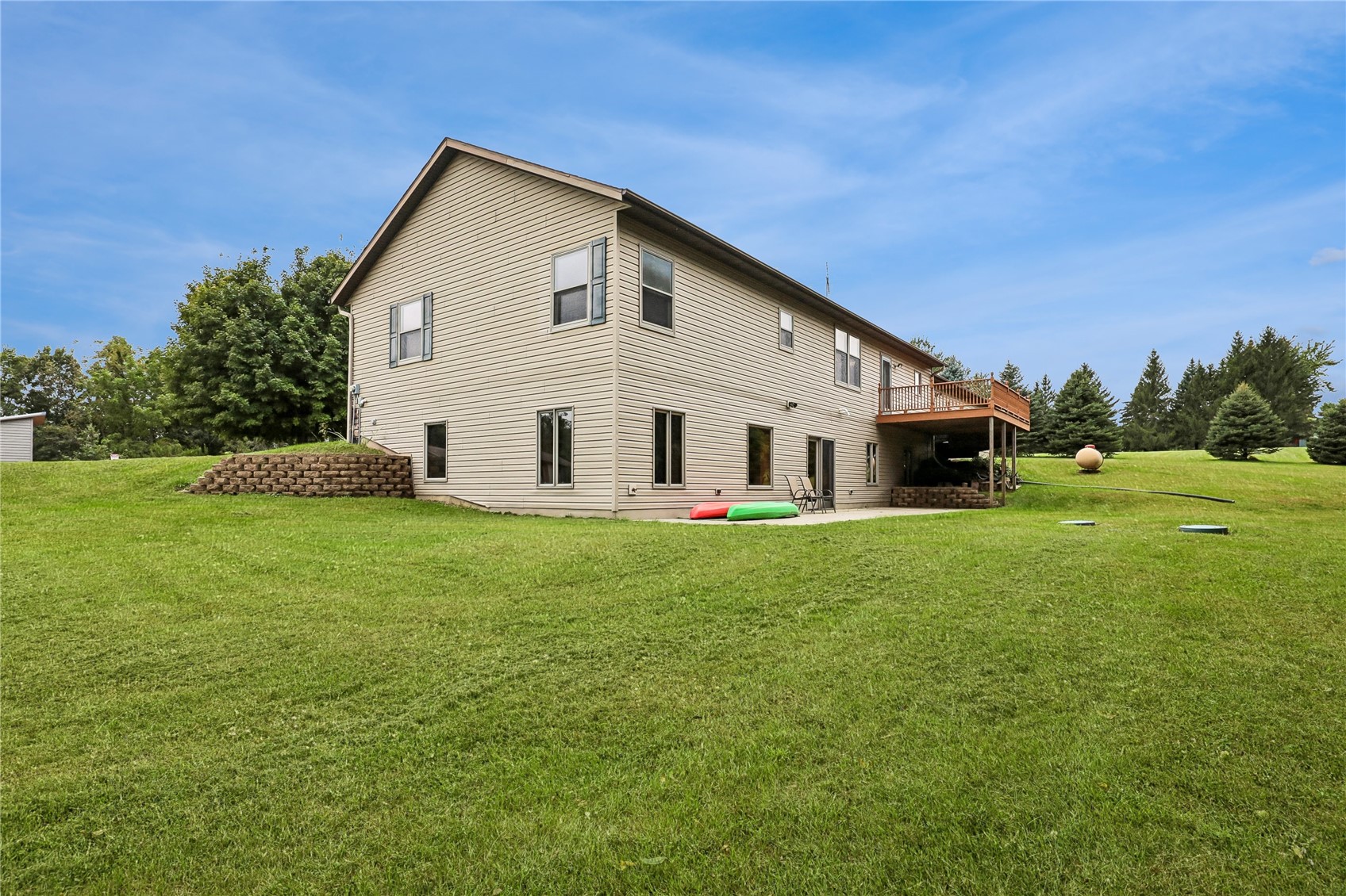 5712/LOTS 4 & 5 22nd Avenue Drive Vinton IA 52349