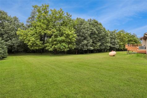 5712/LOTS 4 & 5 22nd Avenue Drive Vinton IA 52349