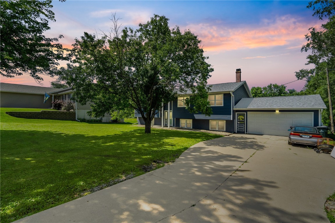 Cedar Rapids IA, 4440 M Avenue NW