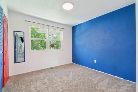 4440 M Avenue NW Cedar Rapids IA 52405
