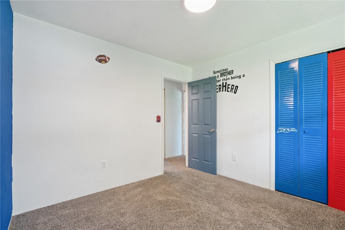 4440 M Avenue NW Cedar Rapids IA 52405