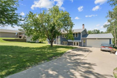 4440 M Avenue NW Cedar Rapids IA 52405